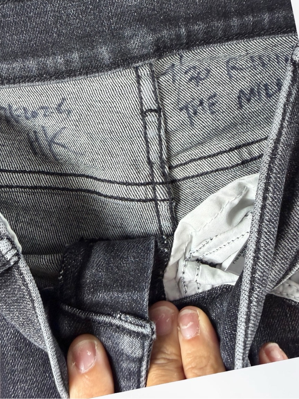 MOTHER The Mid Rise Dazzler Jeans The Night Is watching  Size 25 Washed Black* - Picture 14 of 16
